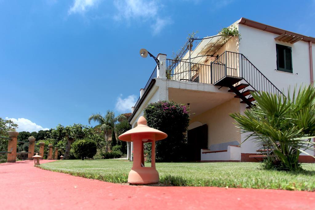 Villa Eleanto Cefalù Exteriör bild