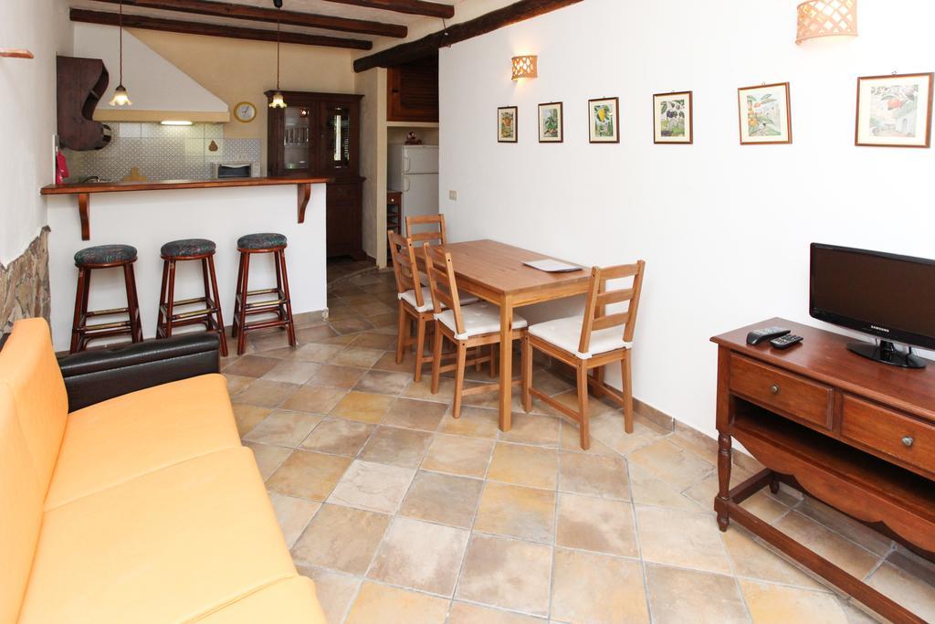 Villa Eleanto Cefalù Exteriör bild